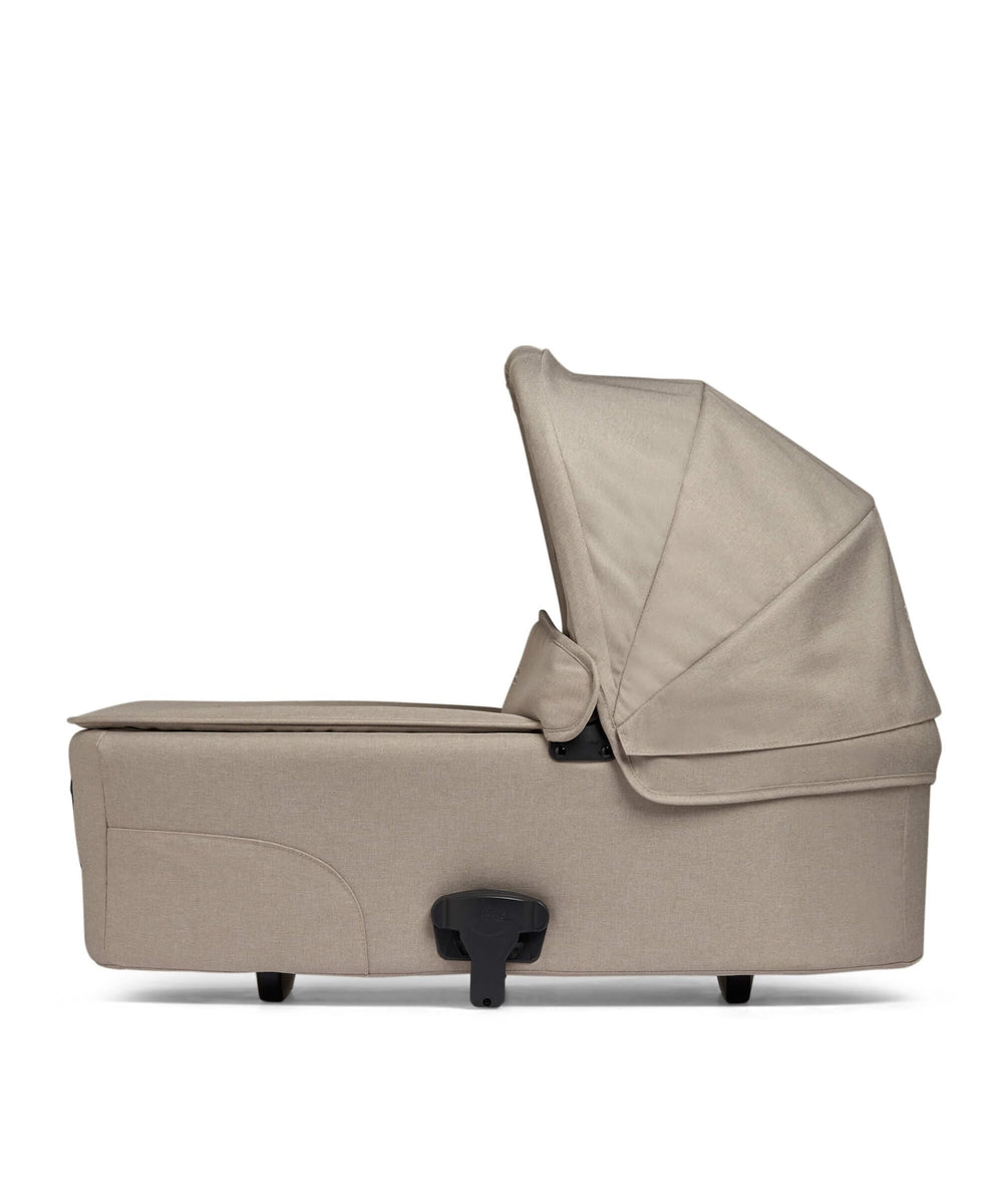 Flip XT Pushchair Carrycot Fawn