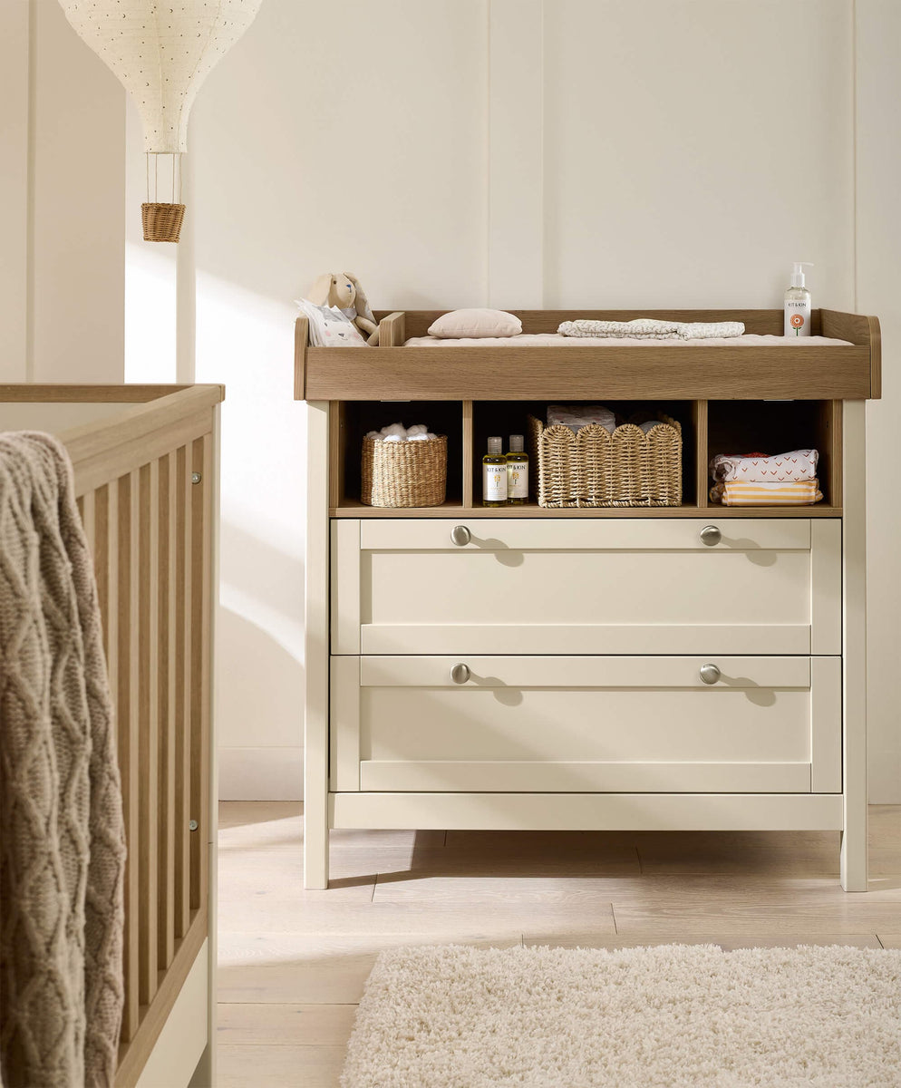 Mamas and papas sales changing unit with bath