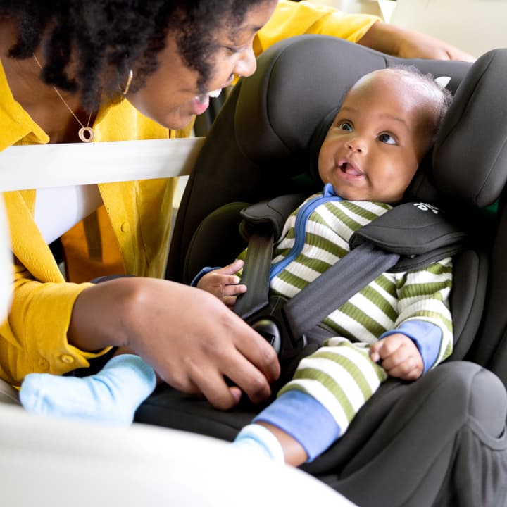 Joie car seat 2024 mamas and papas