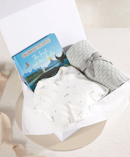 Mamas & Papas Gift Boxes Whale Baby Gift Set