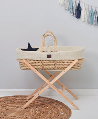 Little Green Sheep Moses Basket & Stand - Linen – Mamas & Papas UK